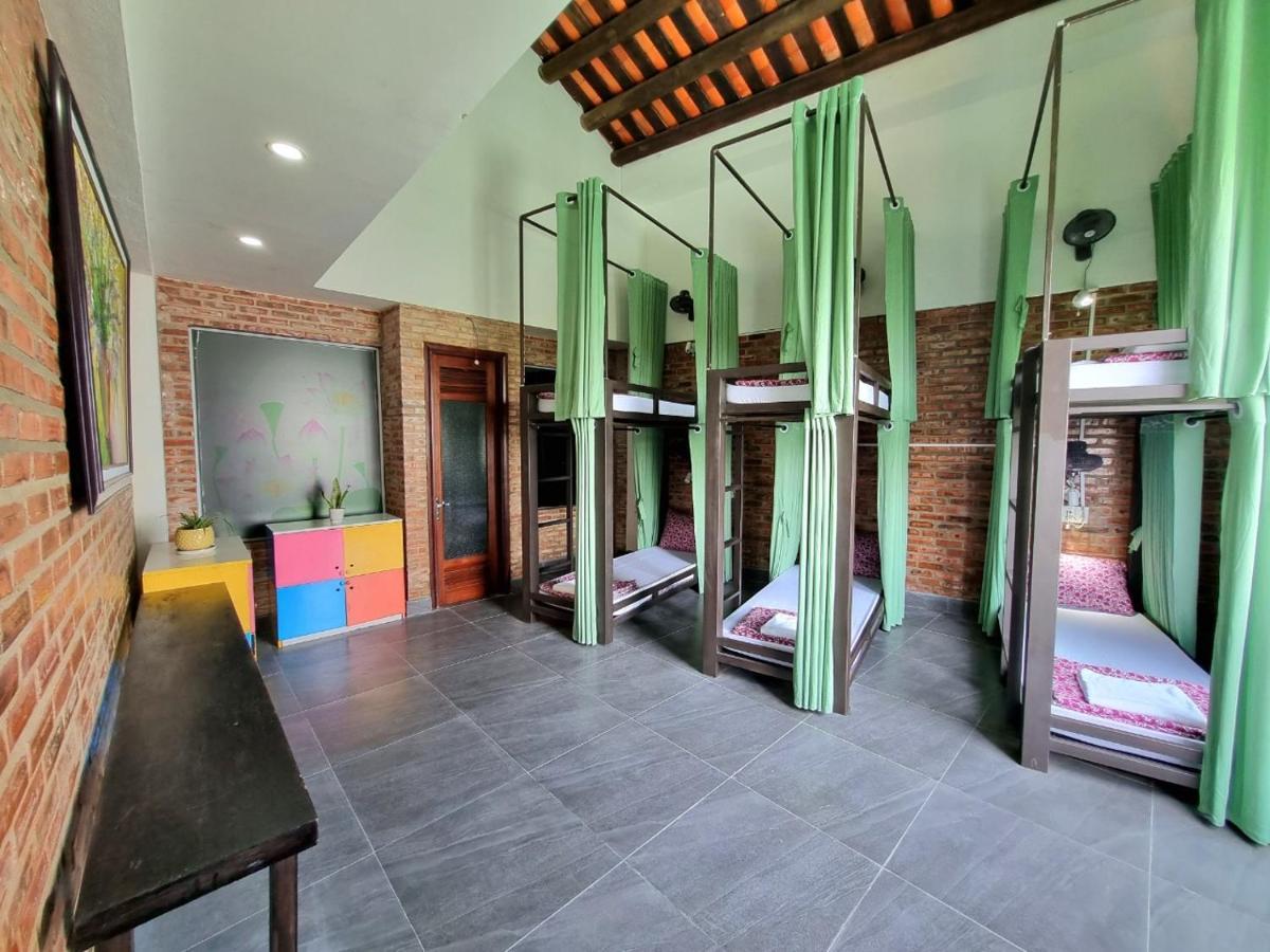 Calm House 2 Hostel Hoi An Exterior foto